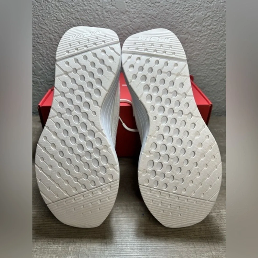 Lane Eight women’s Relay Trainer running shoe sneakers white size 8.5 &‎ 9.5